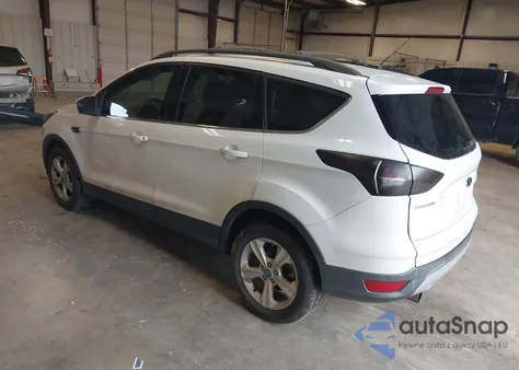2013 Ford Escape Se z USA, uszkodzony, nr VIN 1FMCU0GX1DUB30867